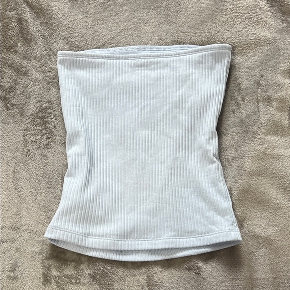 Old Navy White Ribbed Tank Top - Picture 3 of 3